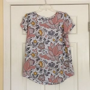 Womens Loft short sleeved blouse w/button down bck